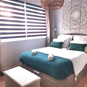 La Petite Perle De Bed & Breakfast